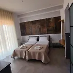 Casa Veneziano فندق مبيت وإفطار مسينا